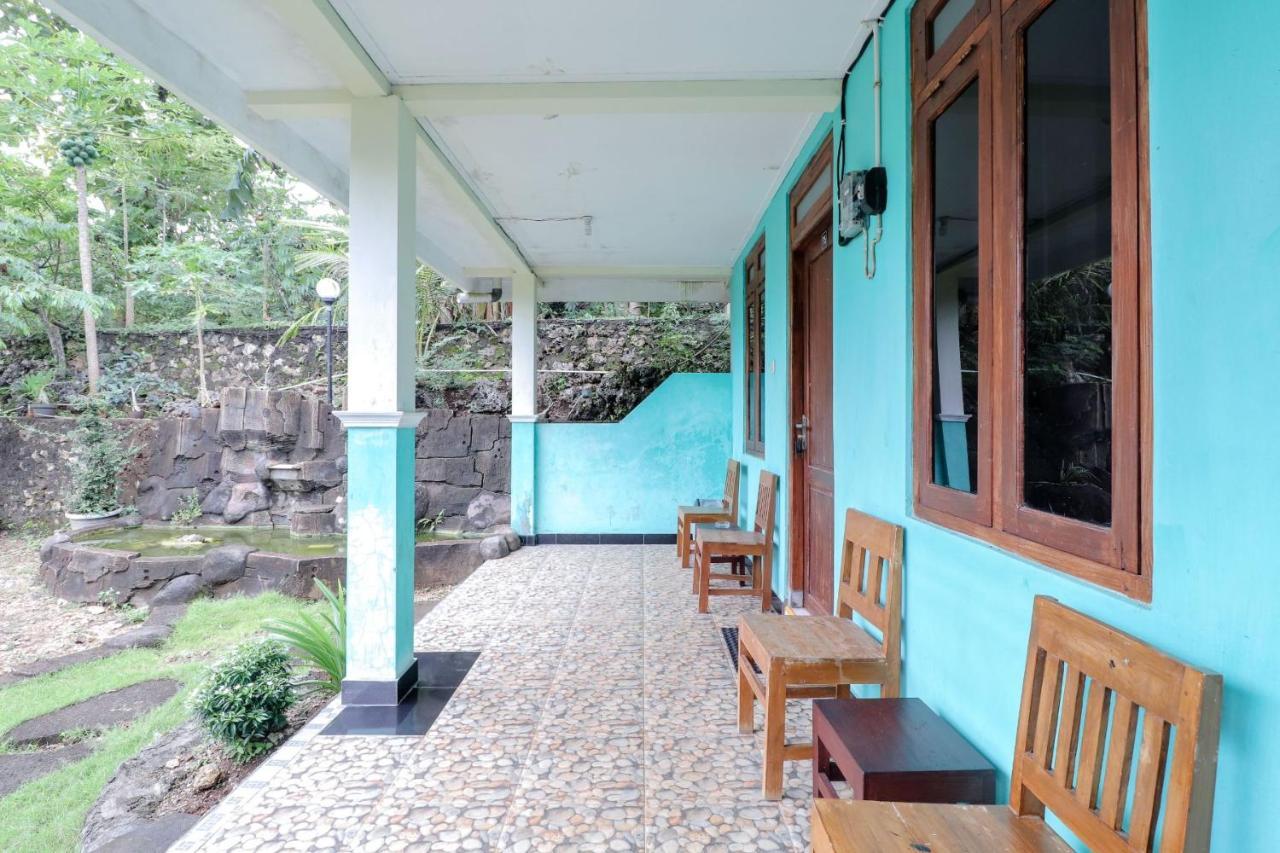 Rock Garden Homestay & Resto Tepus Esterno foto