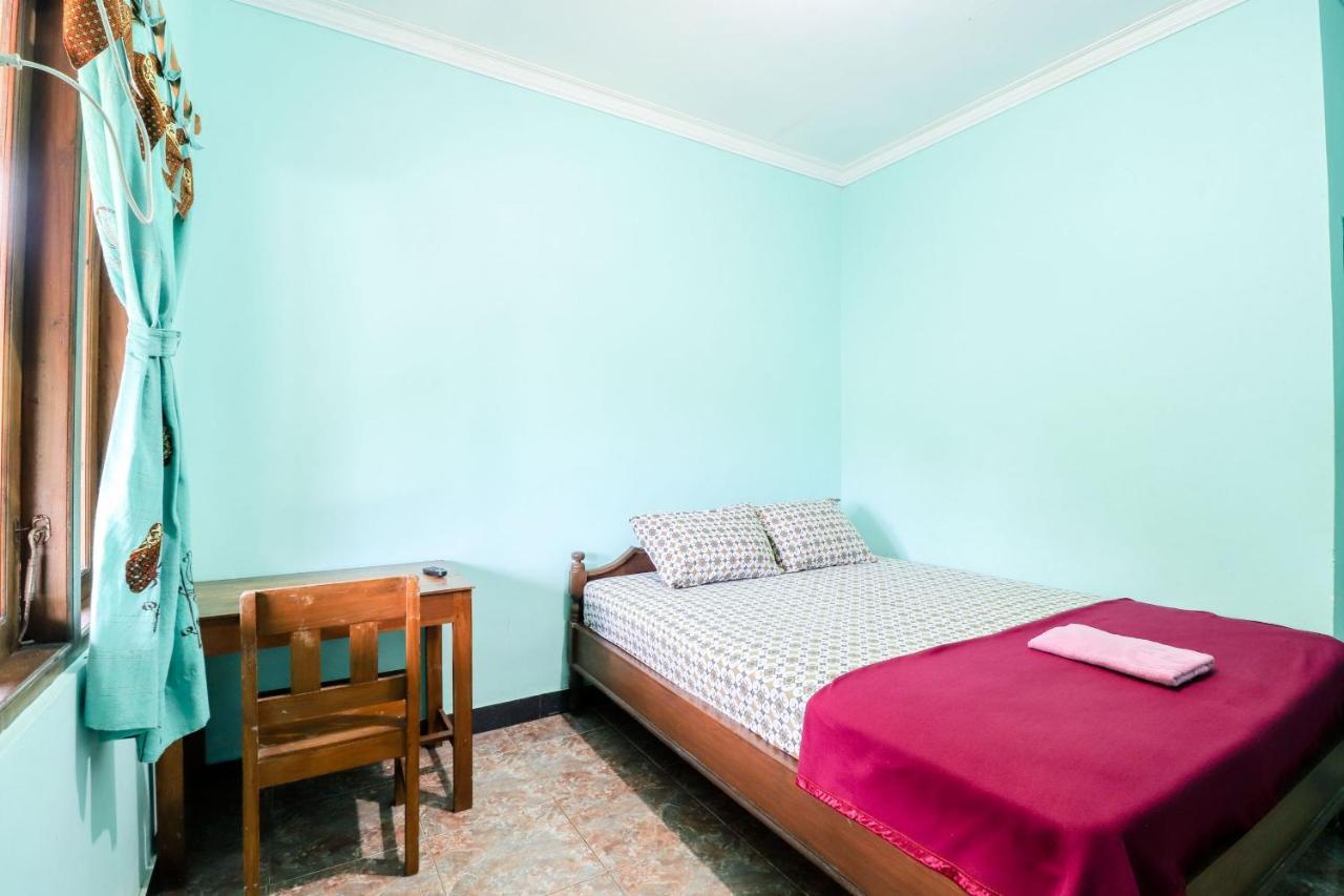 Rock Garden Homestay & Resto Tepus Esterno foto