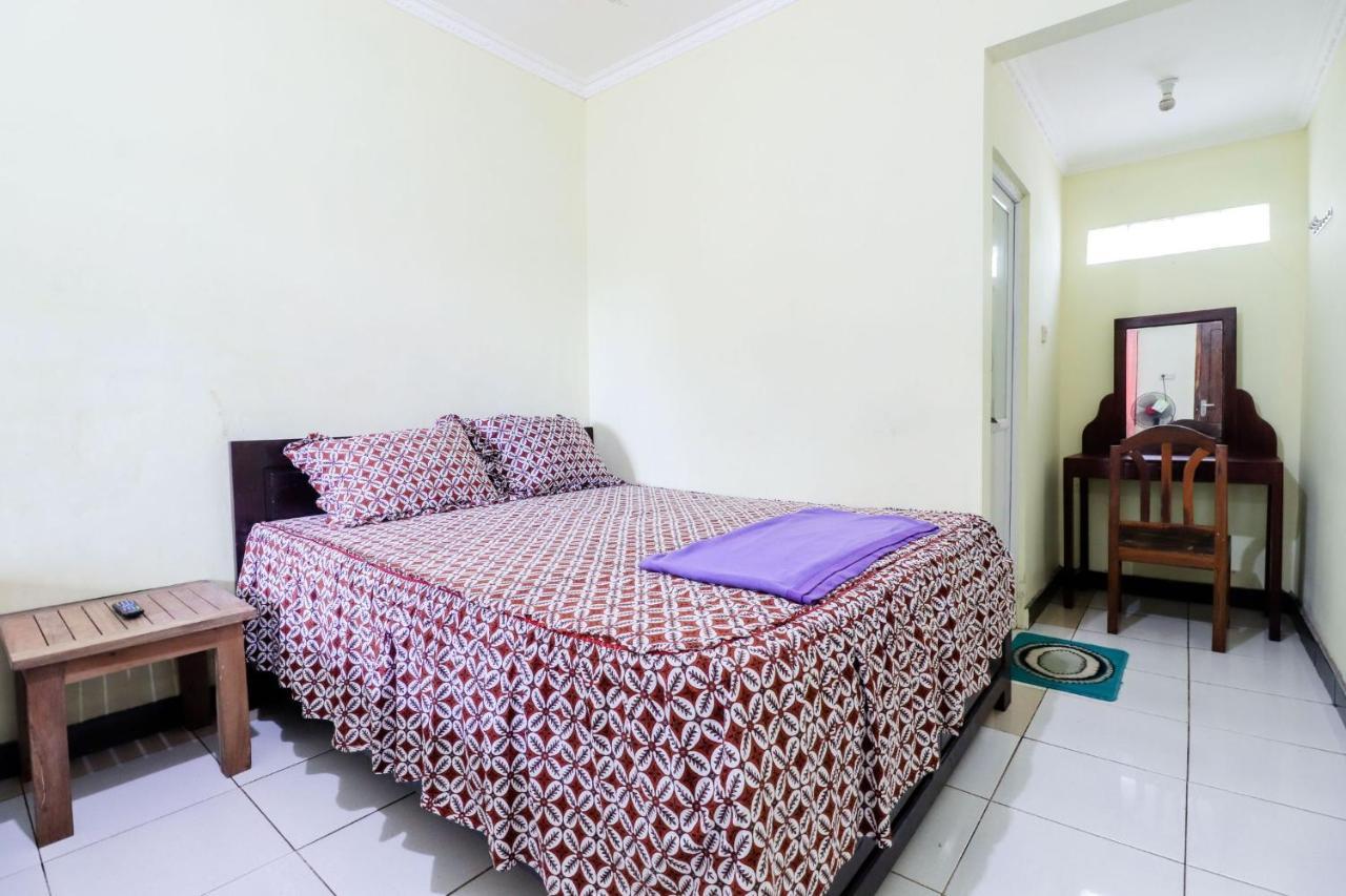 Rock Garden Homestay & Resto Tepus Esterno foto