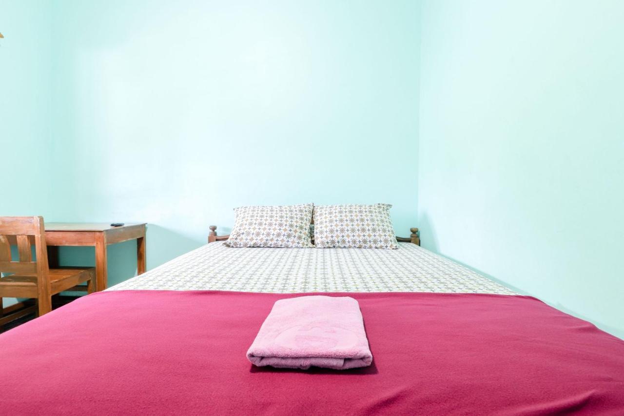 Rock Garden Homestay & Resto Tepus Esterno foto